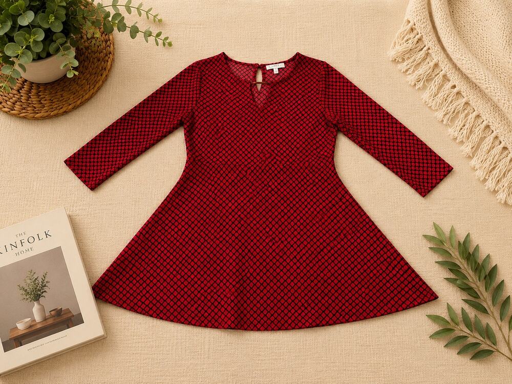 Chaus New York Women’s L Red Black Geometric Fit & Flare Tunic Top 3/4 Sleeve